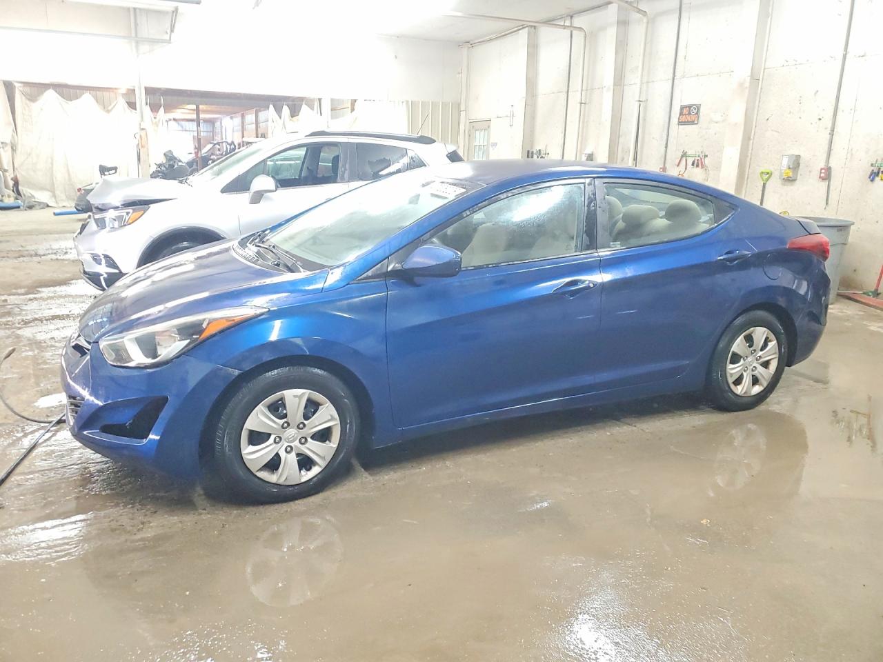 2016 HYUNDAI ELANTRA