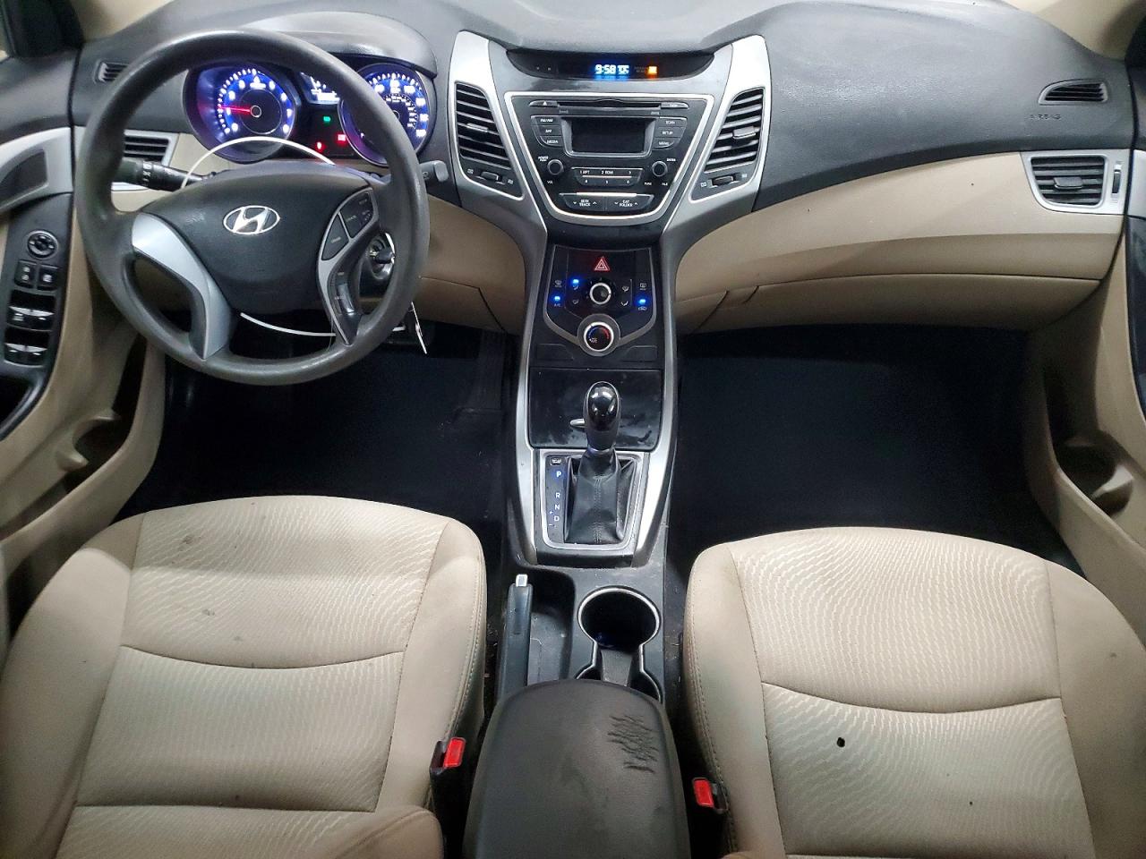 2016 HYUNDAI ELANTRA SE photo 15
