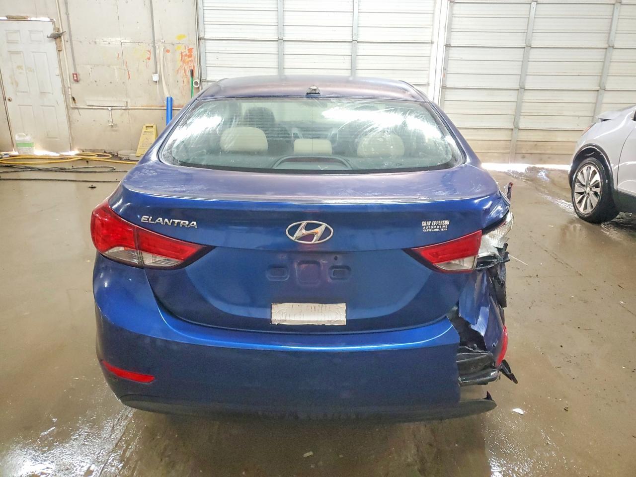 2016 HYUNDAI ELANTRA SE photo 11
