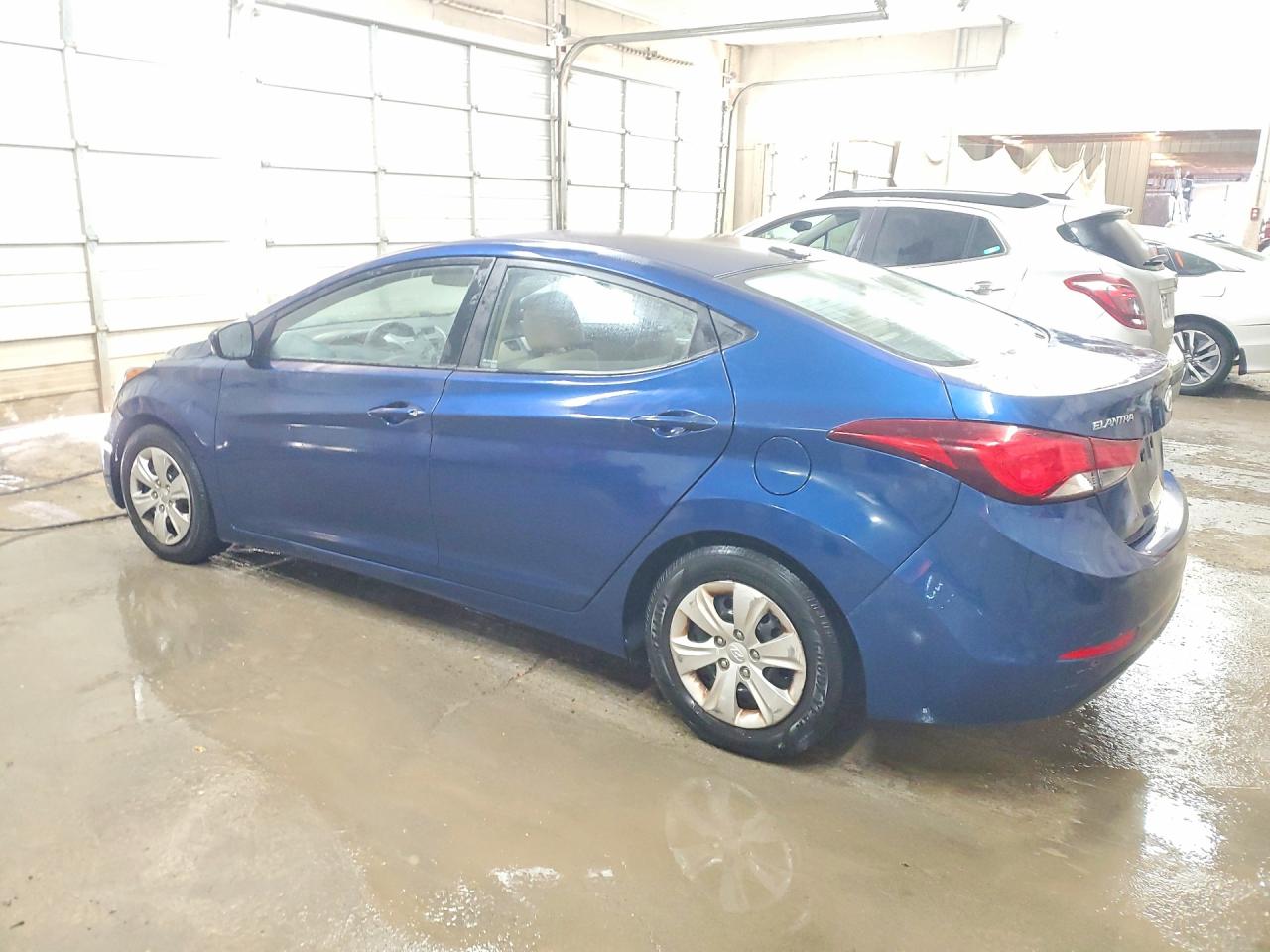 2016 HYUNDAI ELANTRA SE photo 3