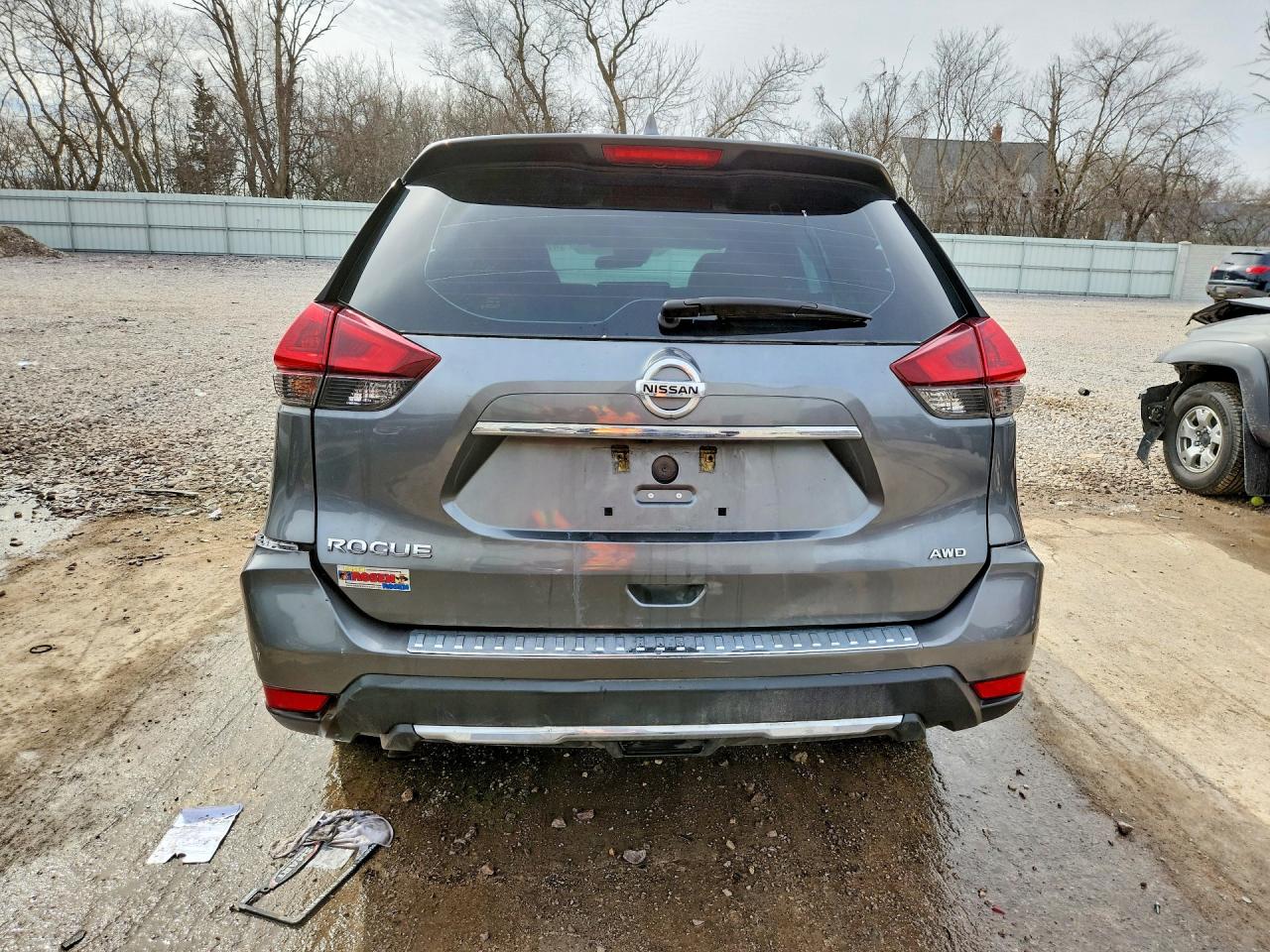 2020 NISSAN ROGUE S photo 11