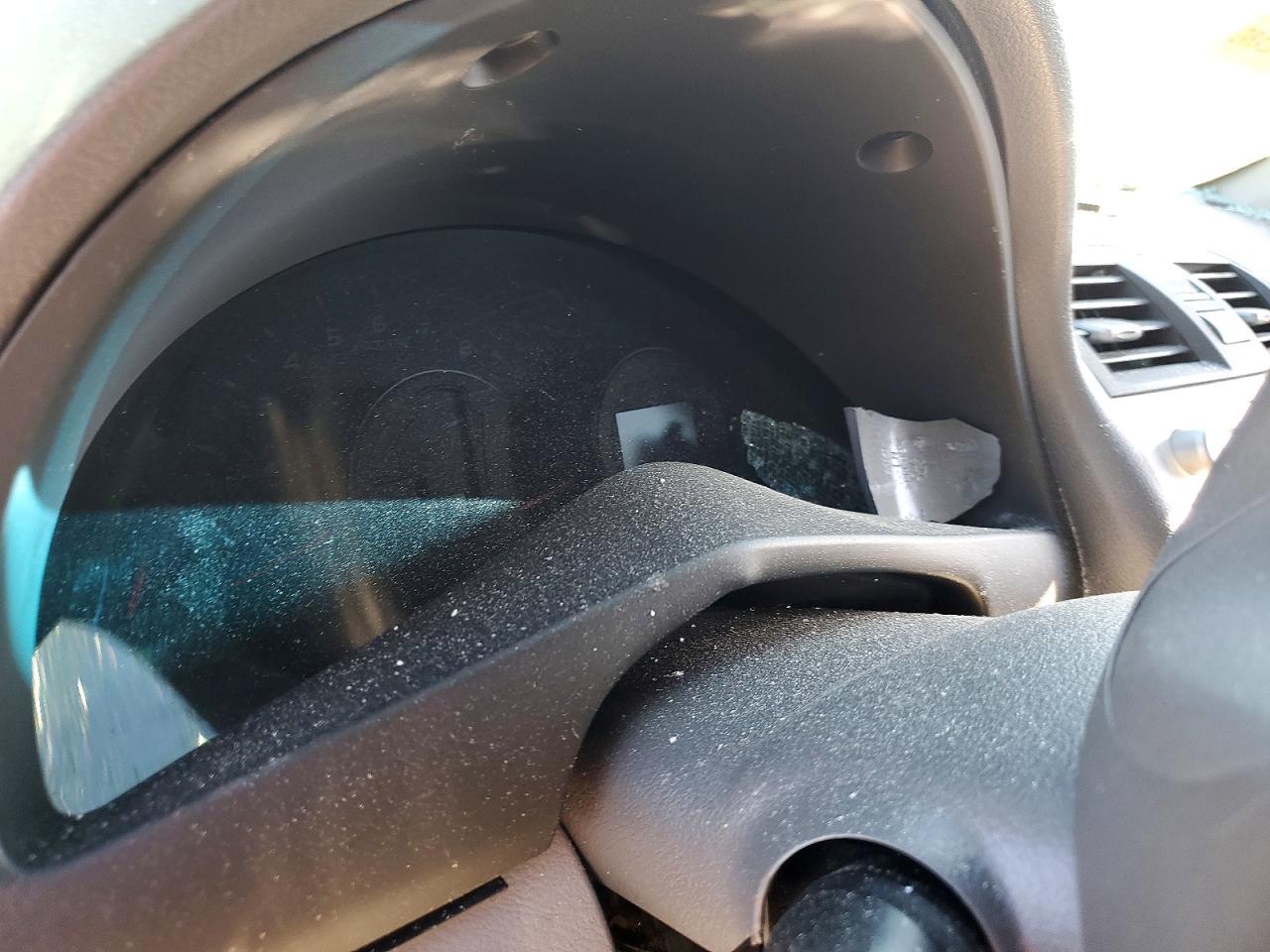 2011 TOYOTA CAMRY XLE V6 photo 17