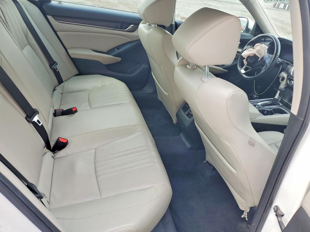 2018 HONDA ACCORD EXL photo 28