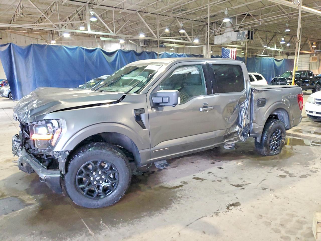 2025 FORD F150