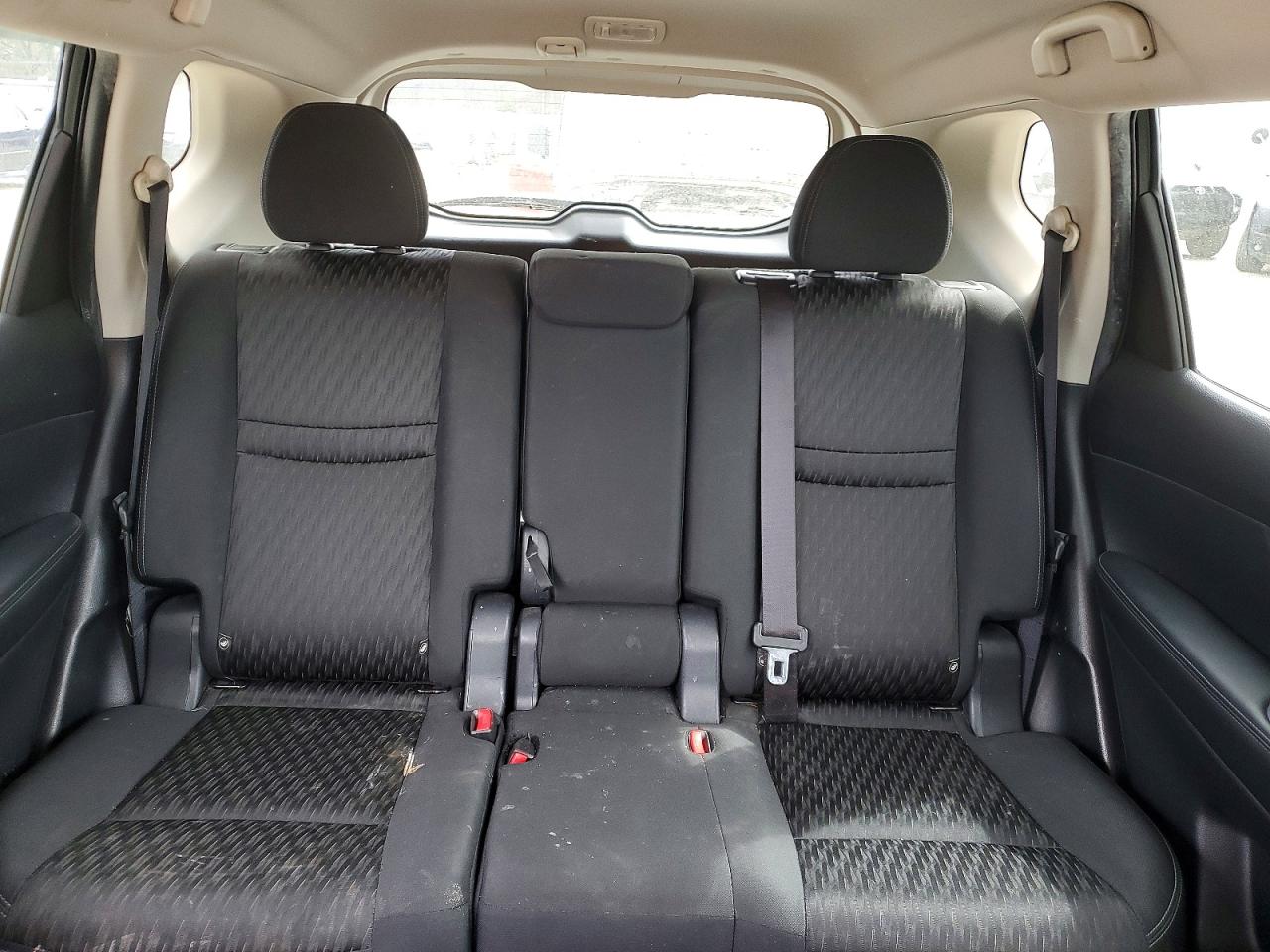 2020 NISSAN ROGUE SV photo 19