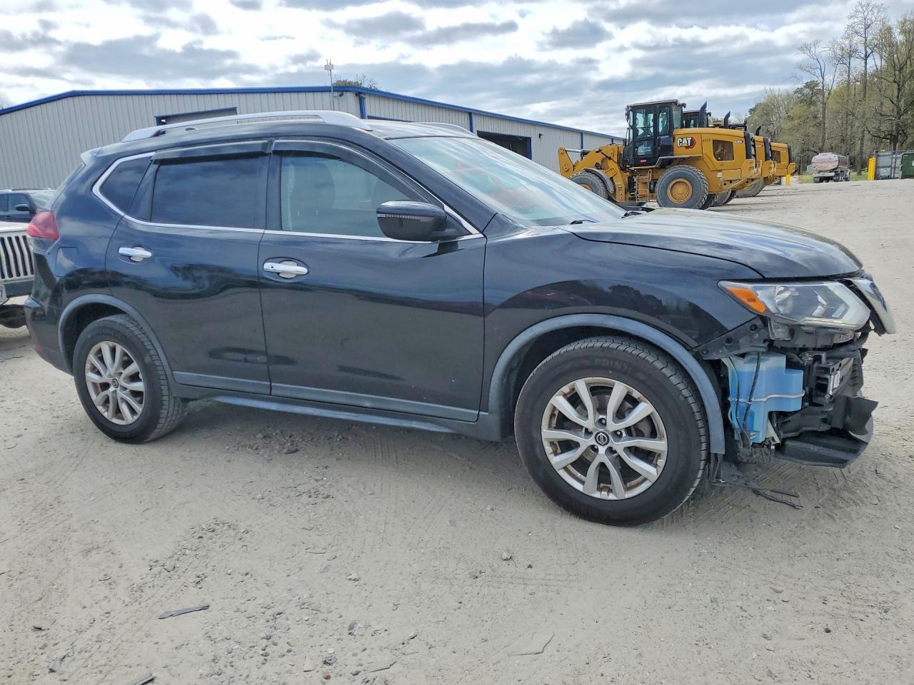 2020 NISSAN ROGUE SV photo 7
