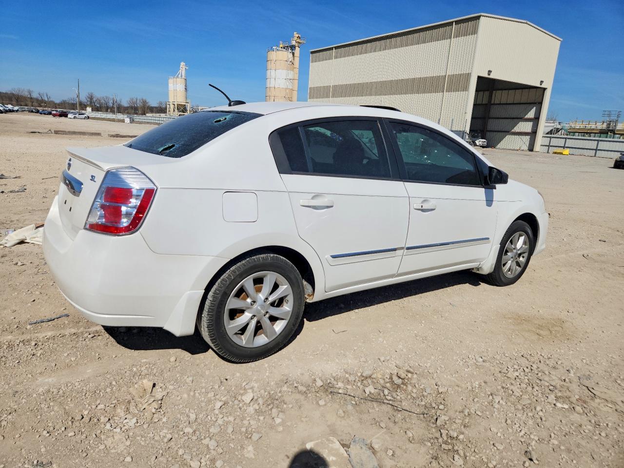 2010 NISSAN SENTRA 2.0 photo 3