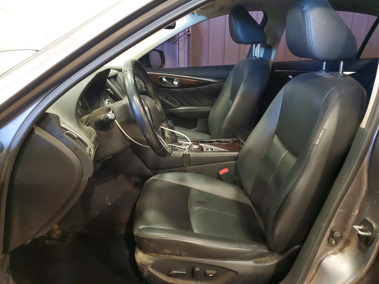 2018 INFINITI Q50 3.0T LUXE photo 19