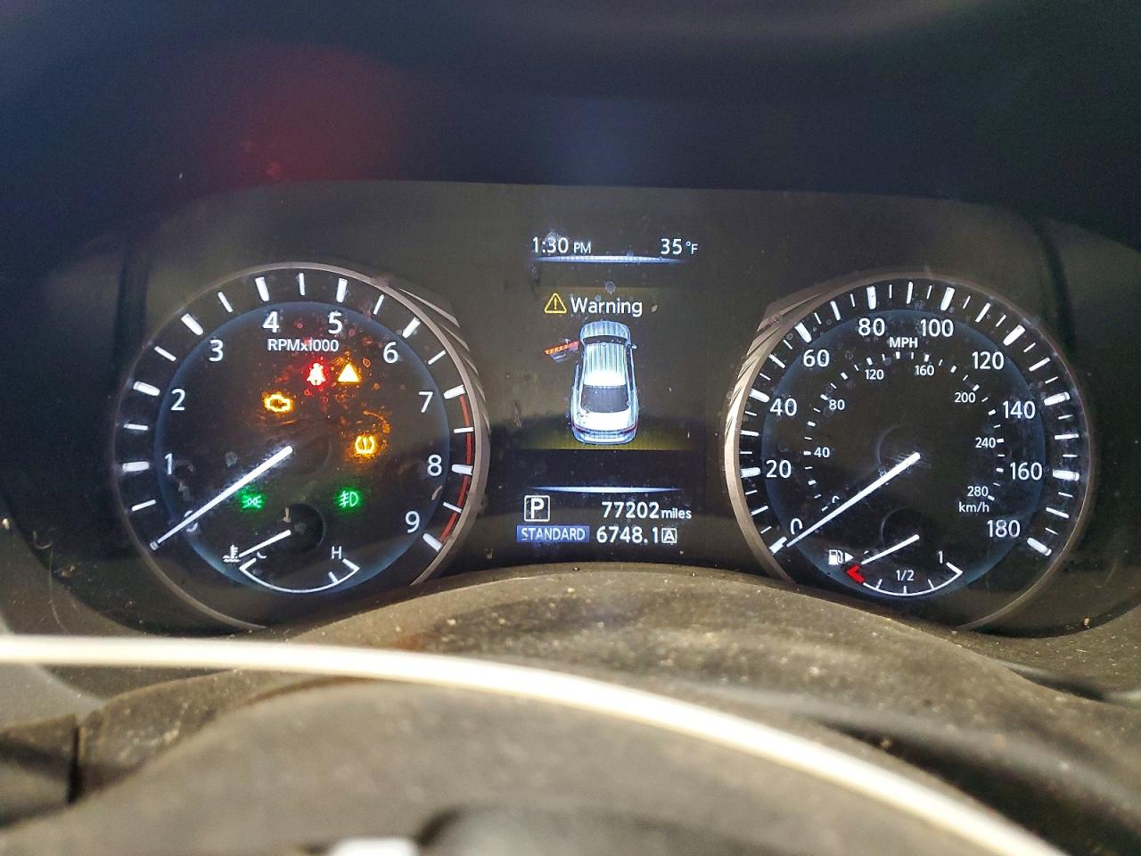 2018 INFINITI Q50 3.0T LUXE photo 25