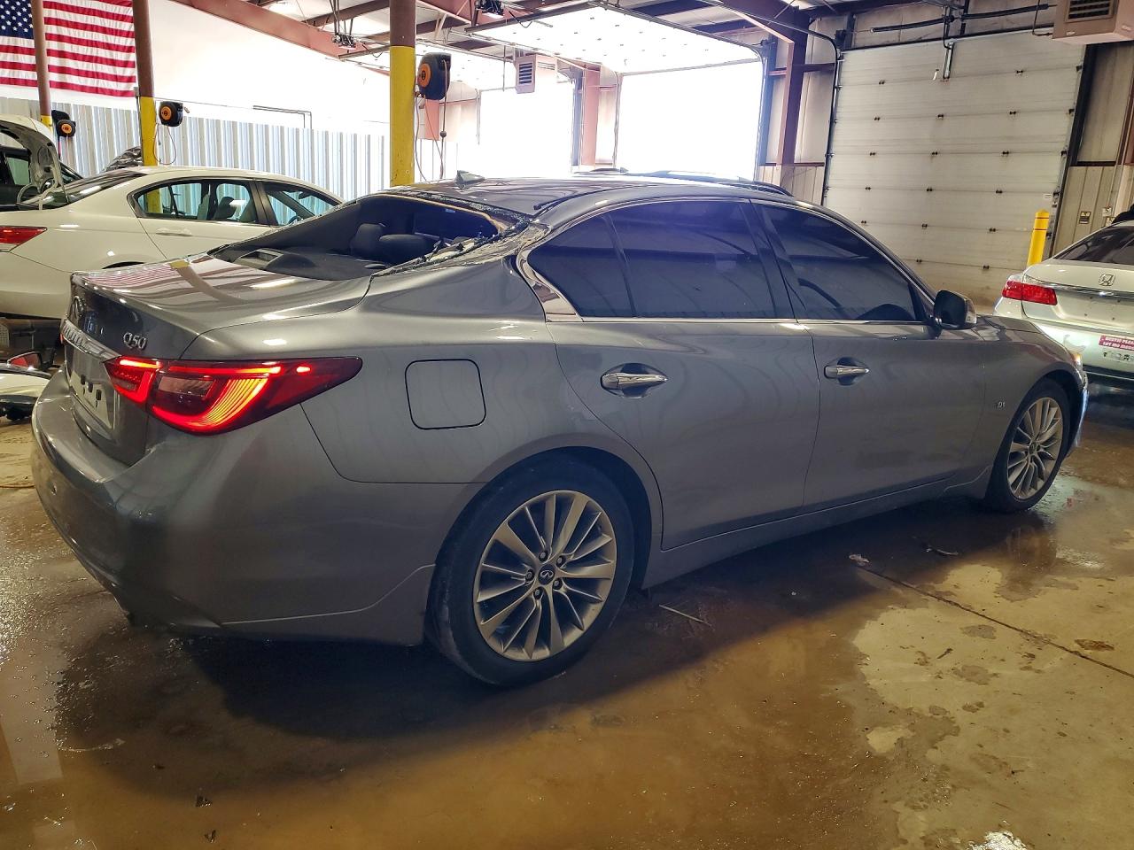 2018 INFINITI Q50 3.0T LUXE photo 7