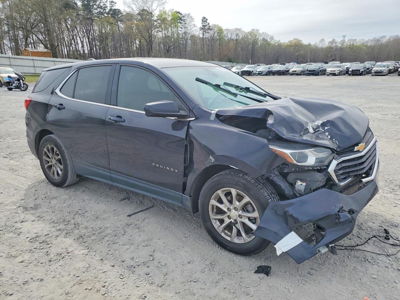 2020 CHEVROLET EQUINOX LT photo 4