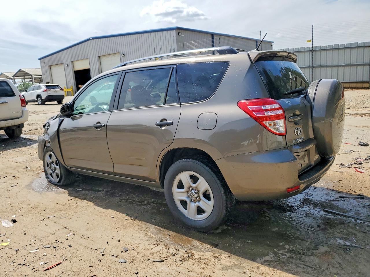 2012 TOYOTA RAV4 BASE photo 3