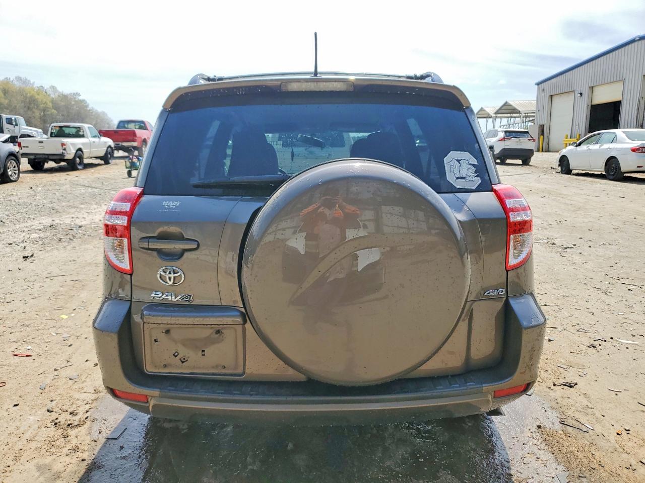 2012 TOYOTA RAV4 BASE photo 11