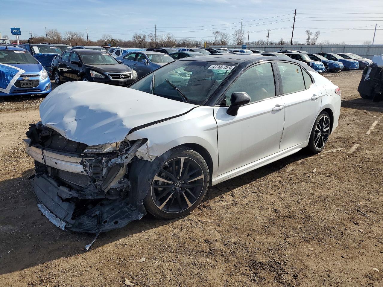 2018 TOYOTA CAMRY