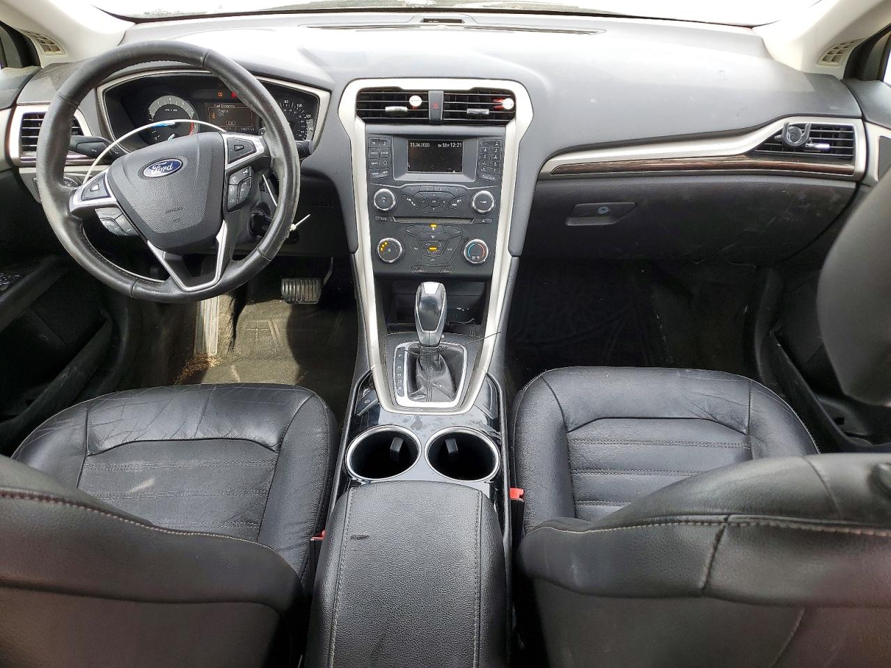 2013 FORD FUSION SE photo 15