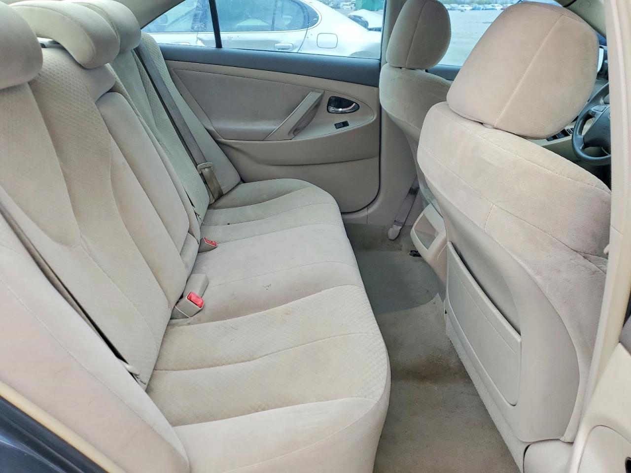 2008 TOYOTA CAMRY LE photo 19