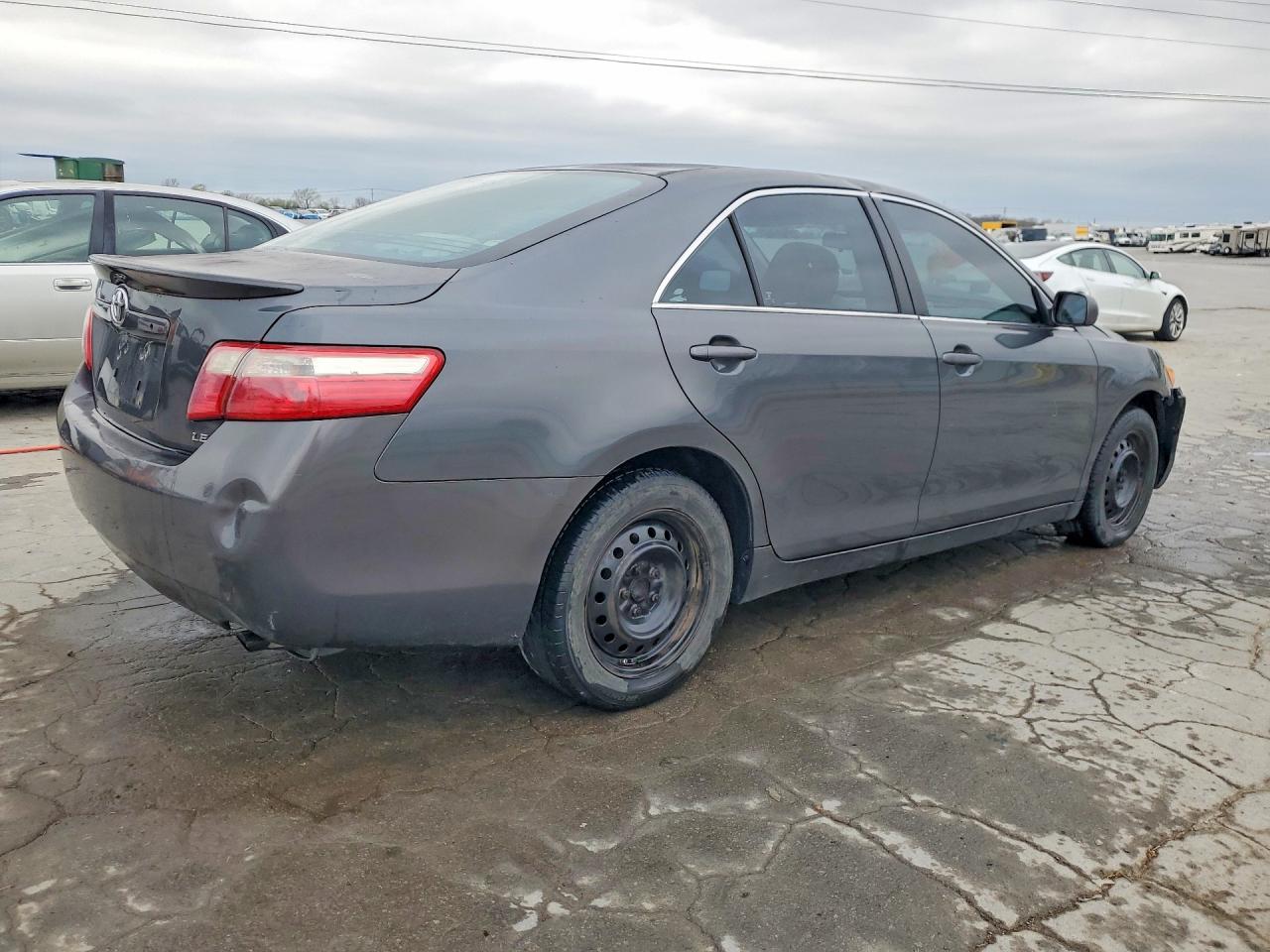 2008 TOYOTA CAMRY LE photo 5