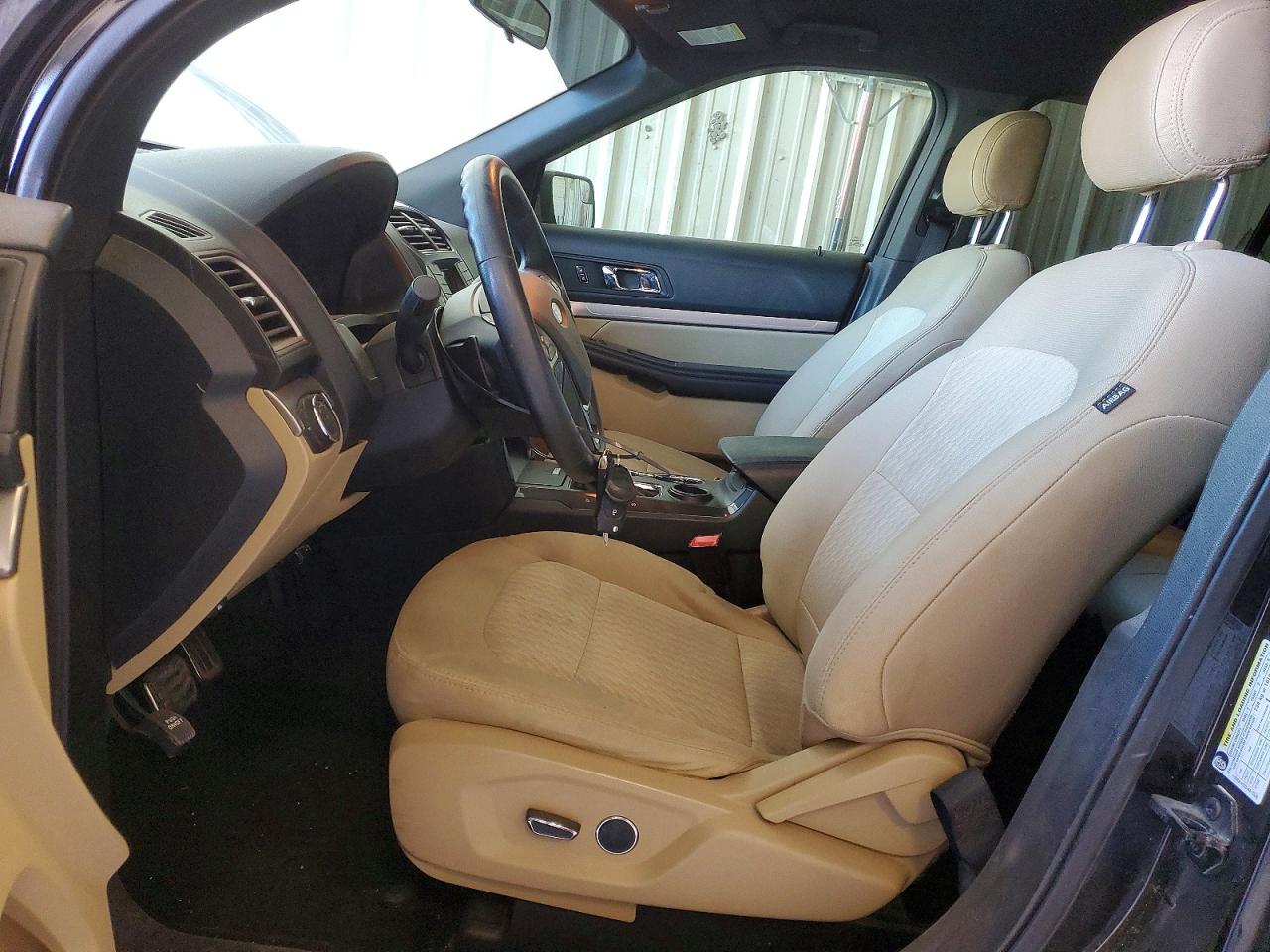2017 FORD EXPLORER photo 13