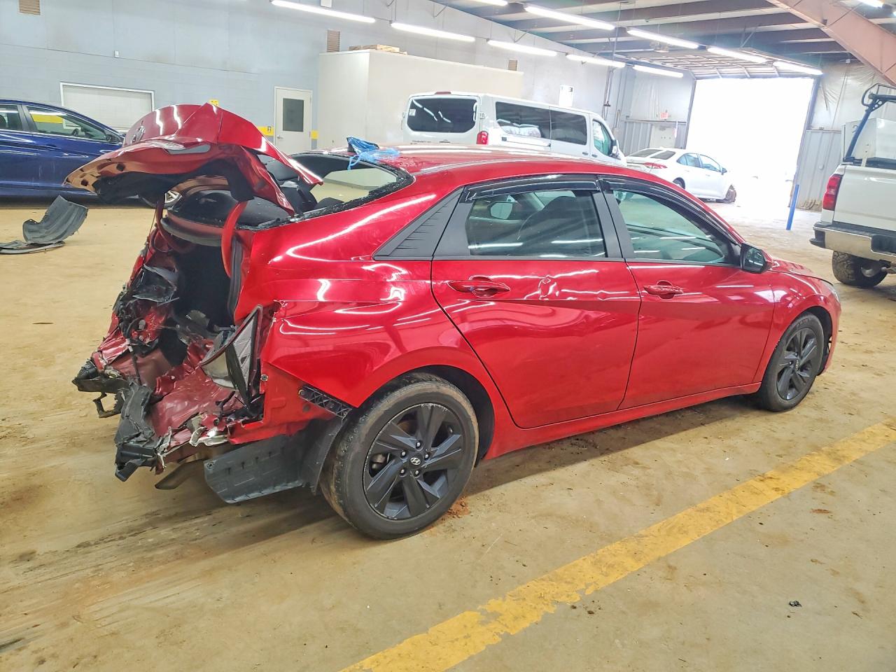 2023 HYUNDAI ELANTRA SEL photo 5