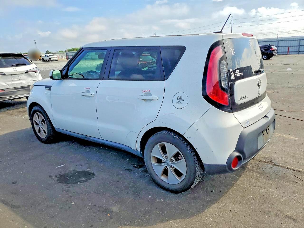 2014 KIA SOUL BASE photo 3