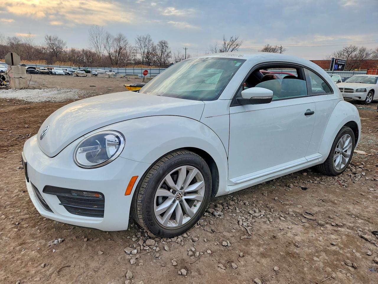 2017 VOLKSWAGEN BEETLE