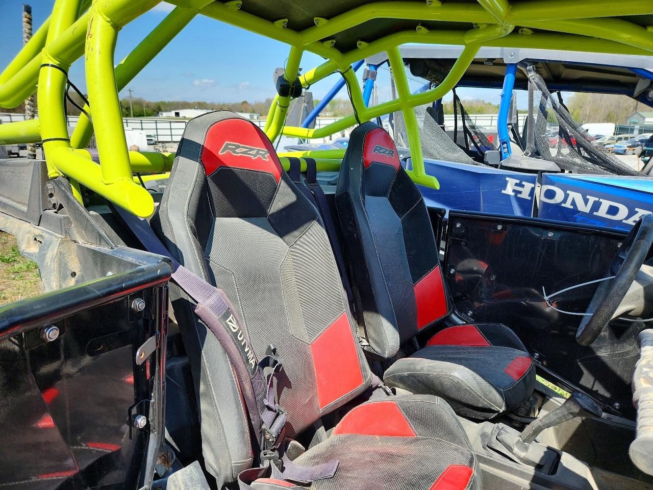 2017 POLARIS RZR UTILITY VEHICLE photo 16