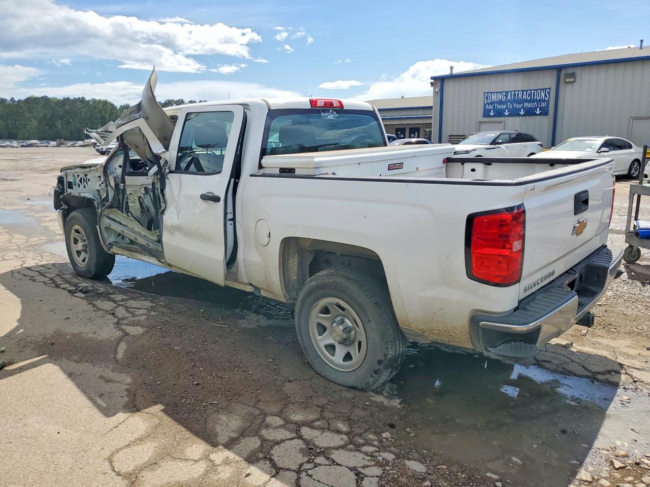 2018 CHEVROLET SILVERADO C1500 photo 3