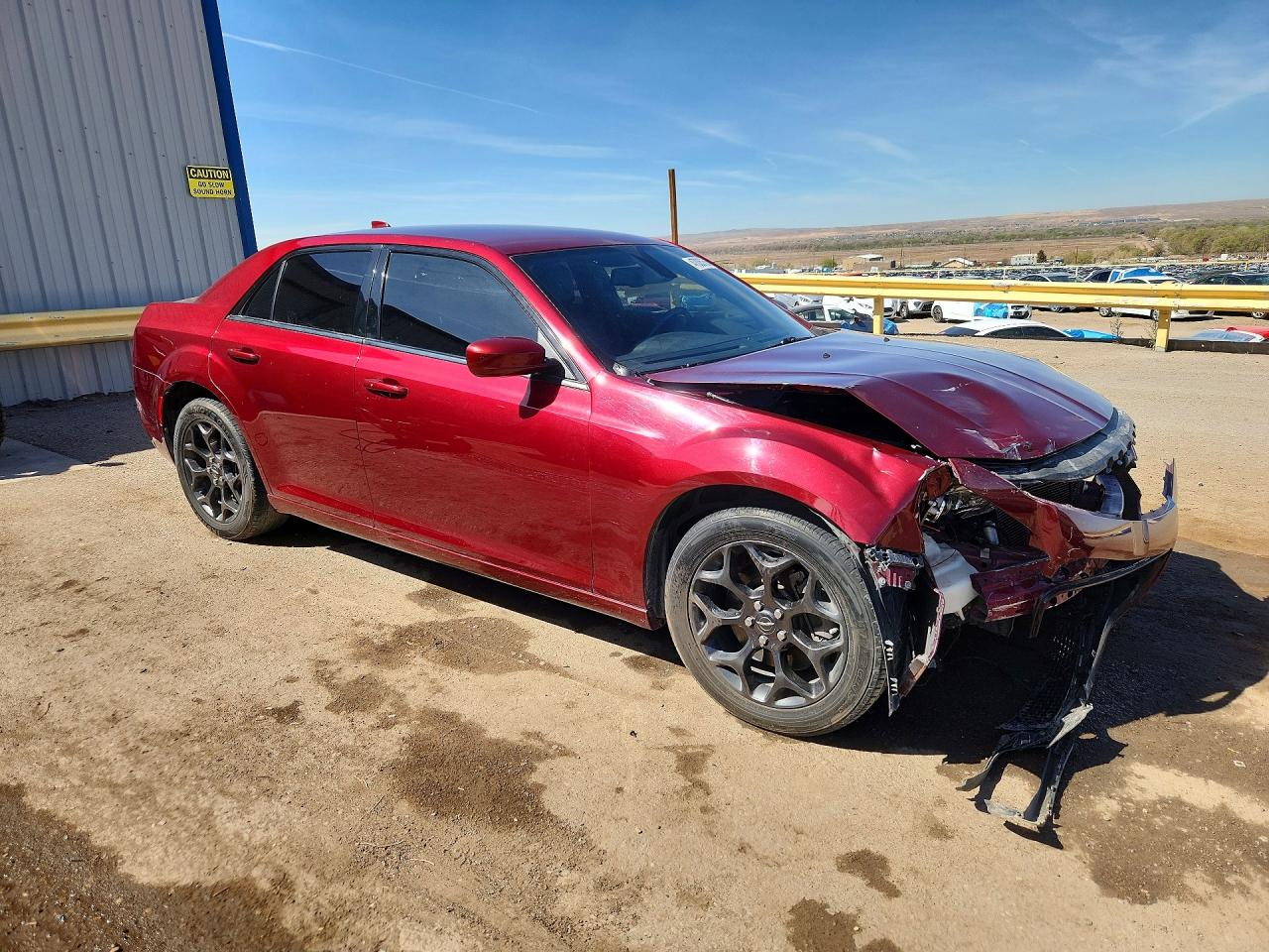 2019 CHRYSLER 300 S photo 4