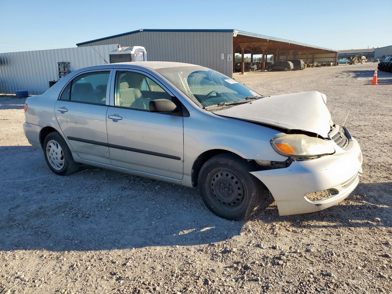 2005 TOYOTA COROLLA photo 4