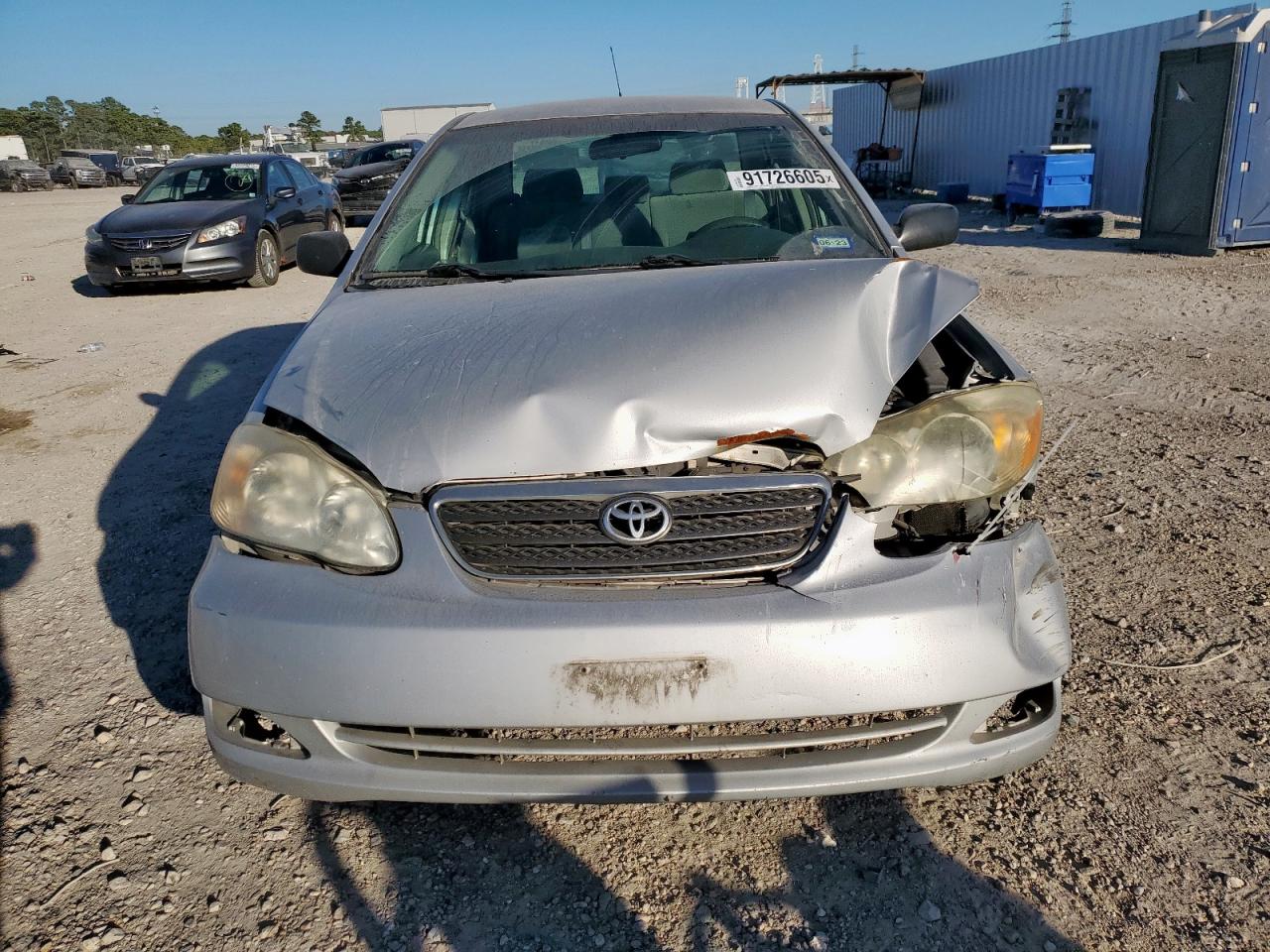 2005 TOYOTA COROLLA photo 5