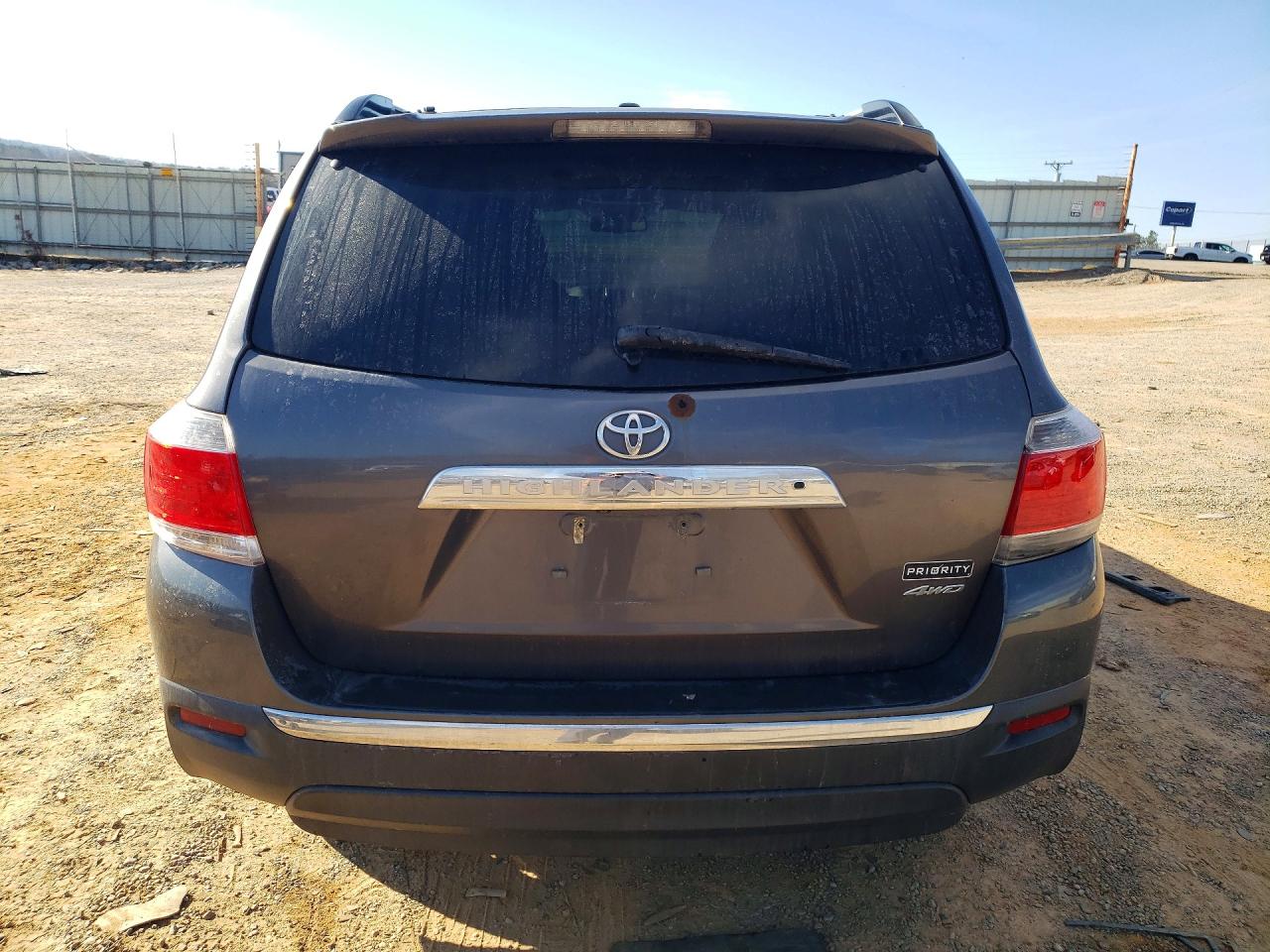 2013 TOYOTA HIGHLANDER LIMITED photo 16