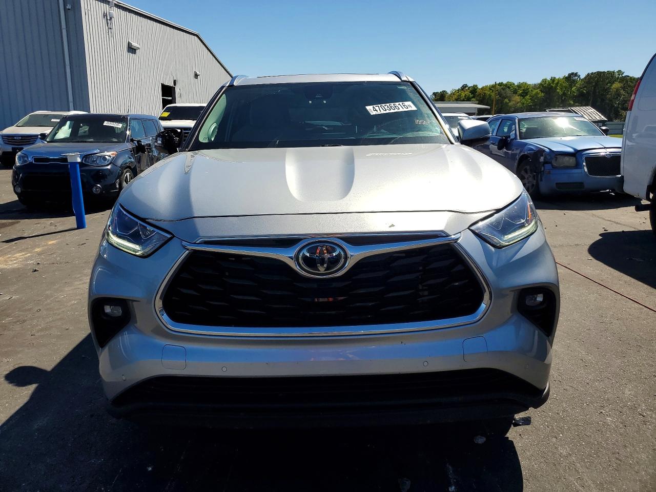 2023 TOYOTA HIGHLANDER LIMITED photo 5