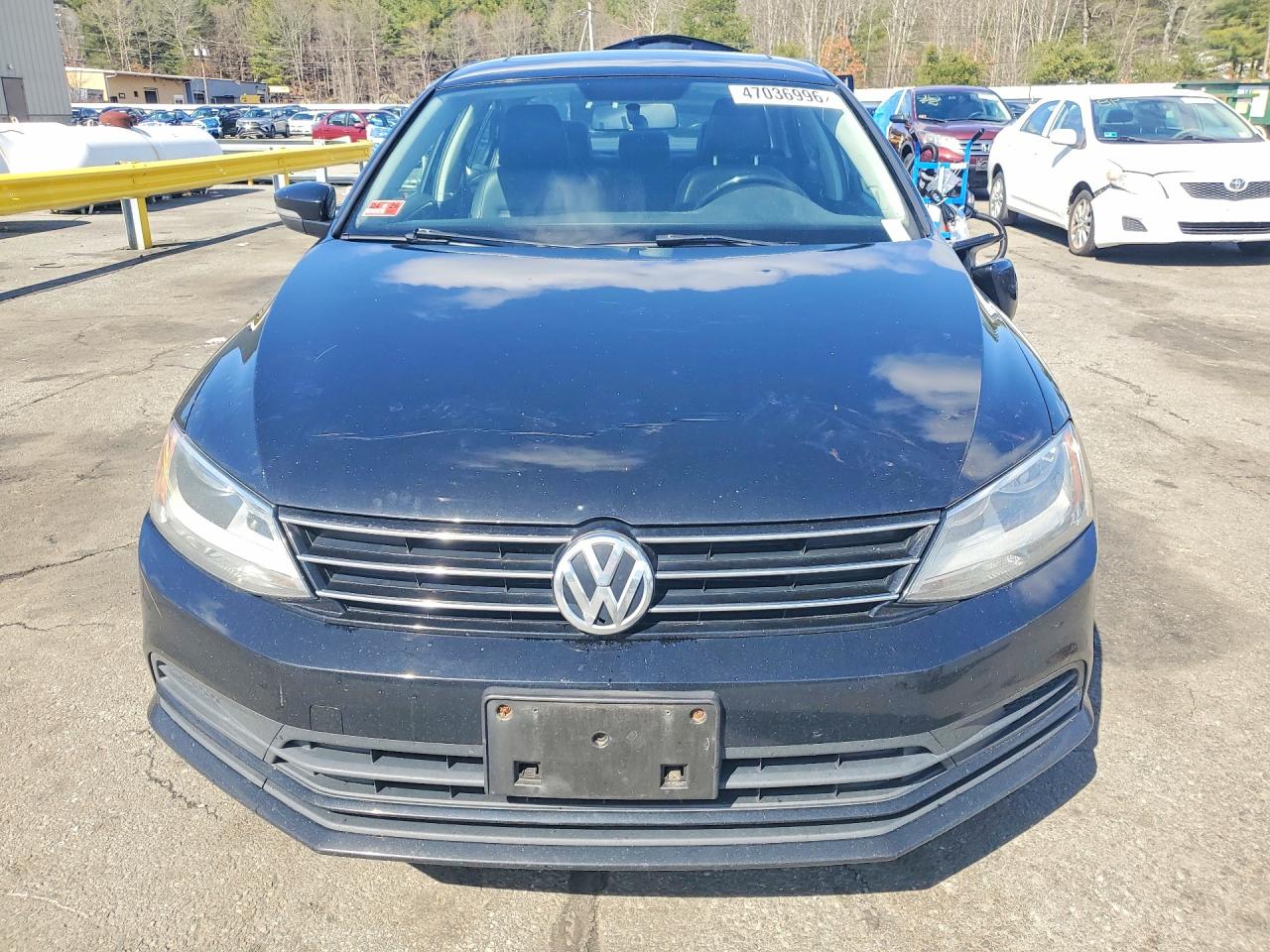 2015 VOLKSWAGEN JETTA SE photo 5