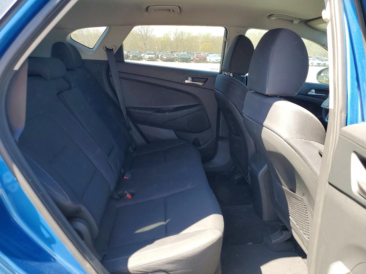 2019 HYUNDAI TUCSON SE photo 19