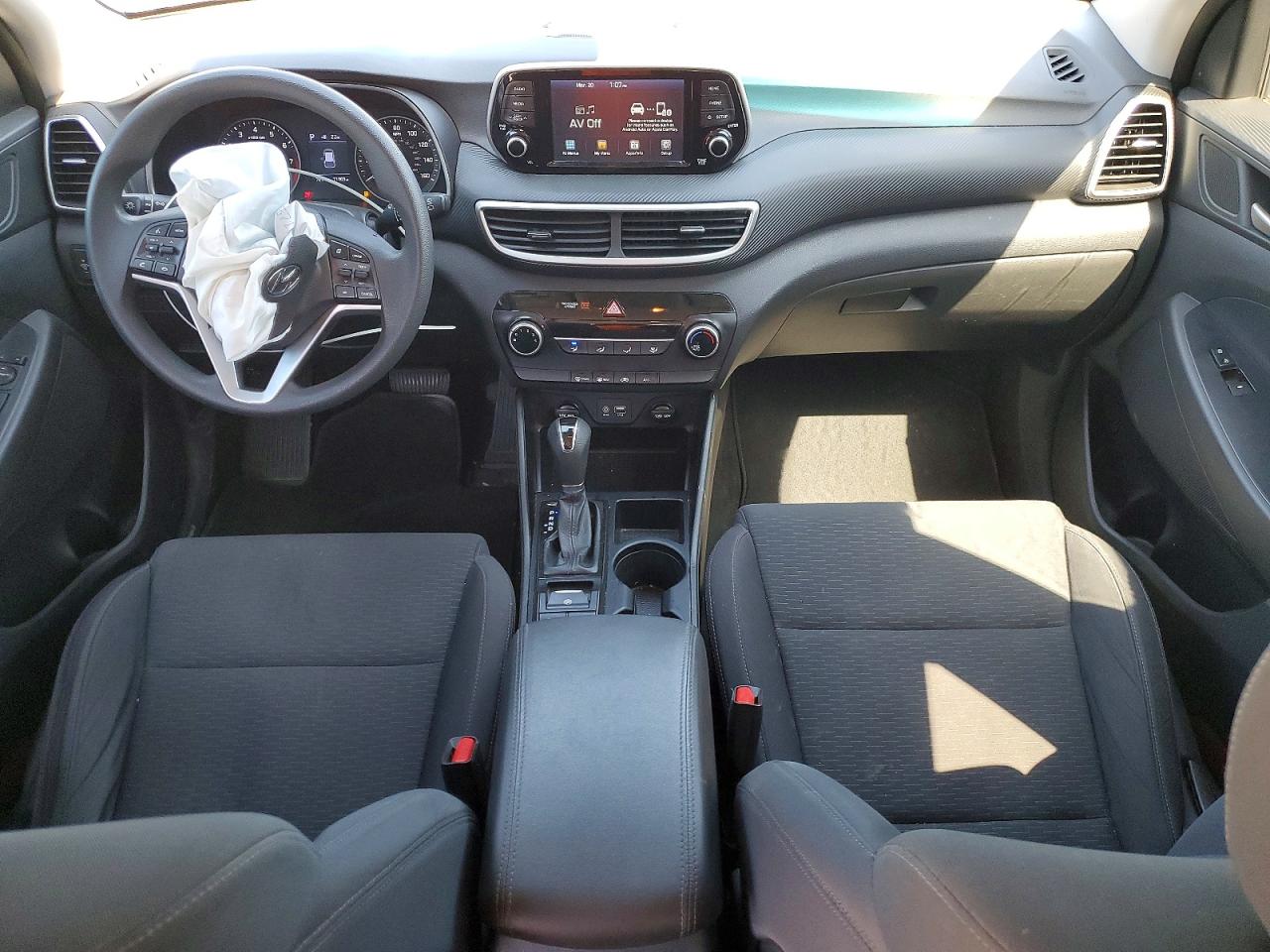 2019 HYUNDAI TUCSON SE photo 15