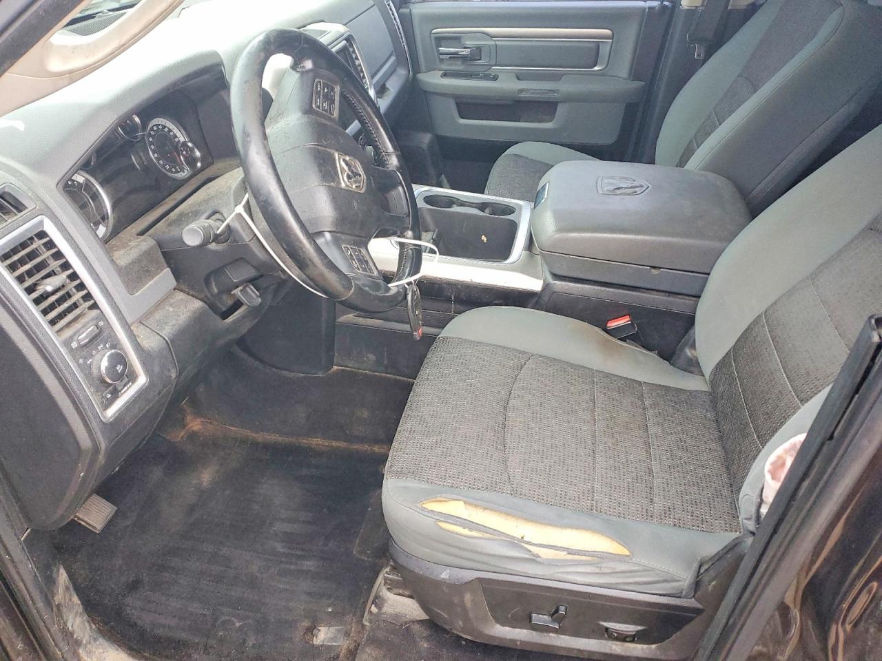 2016 RAM 1500 SLT photo 19