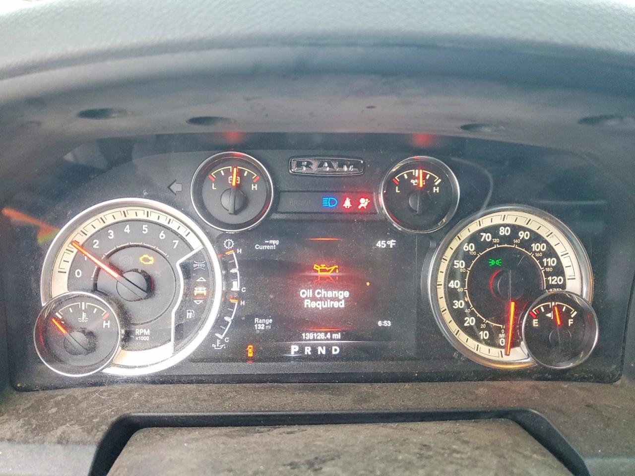 2016 RAM 1500 SLT photo 25