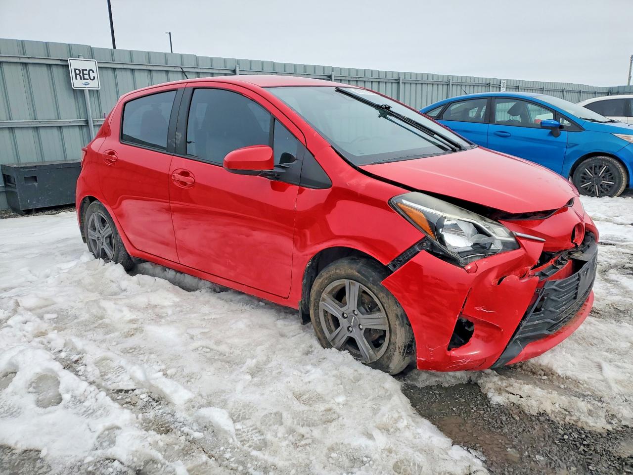 2018 TOYOTA YARIS 5-DOOR L photo 10