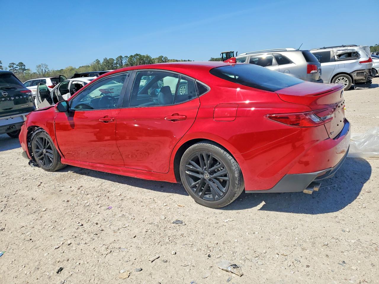 2025 TOYOTA CAMRY SE photo 3