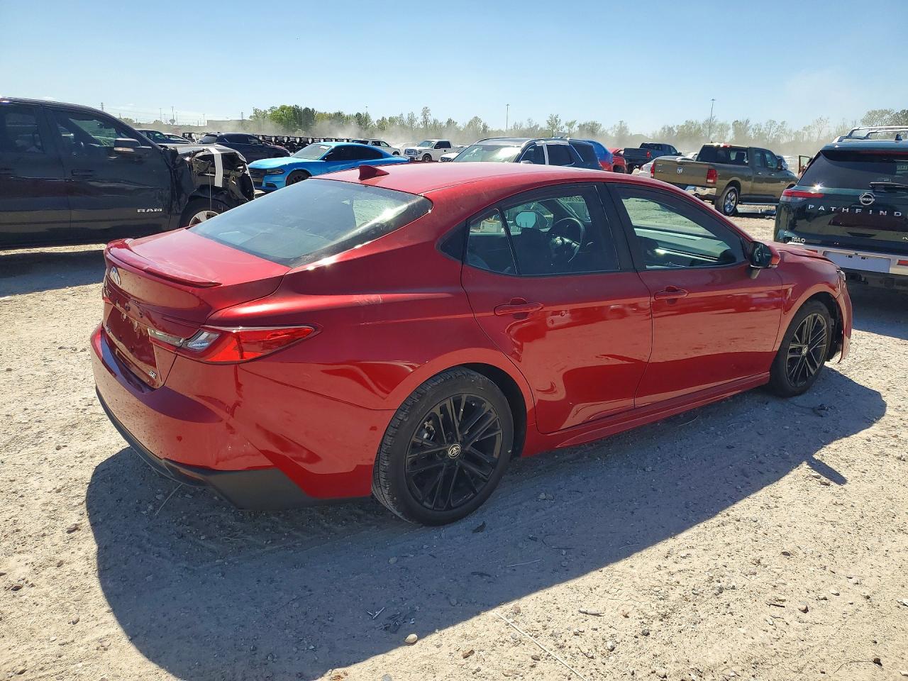 2025 TOYOTA CAMRY SE photo 5