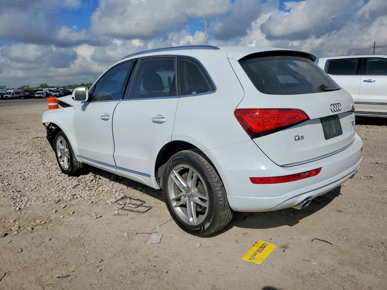 2015 AUDI Q5 photo 3
