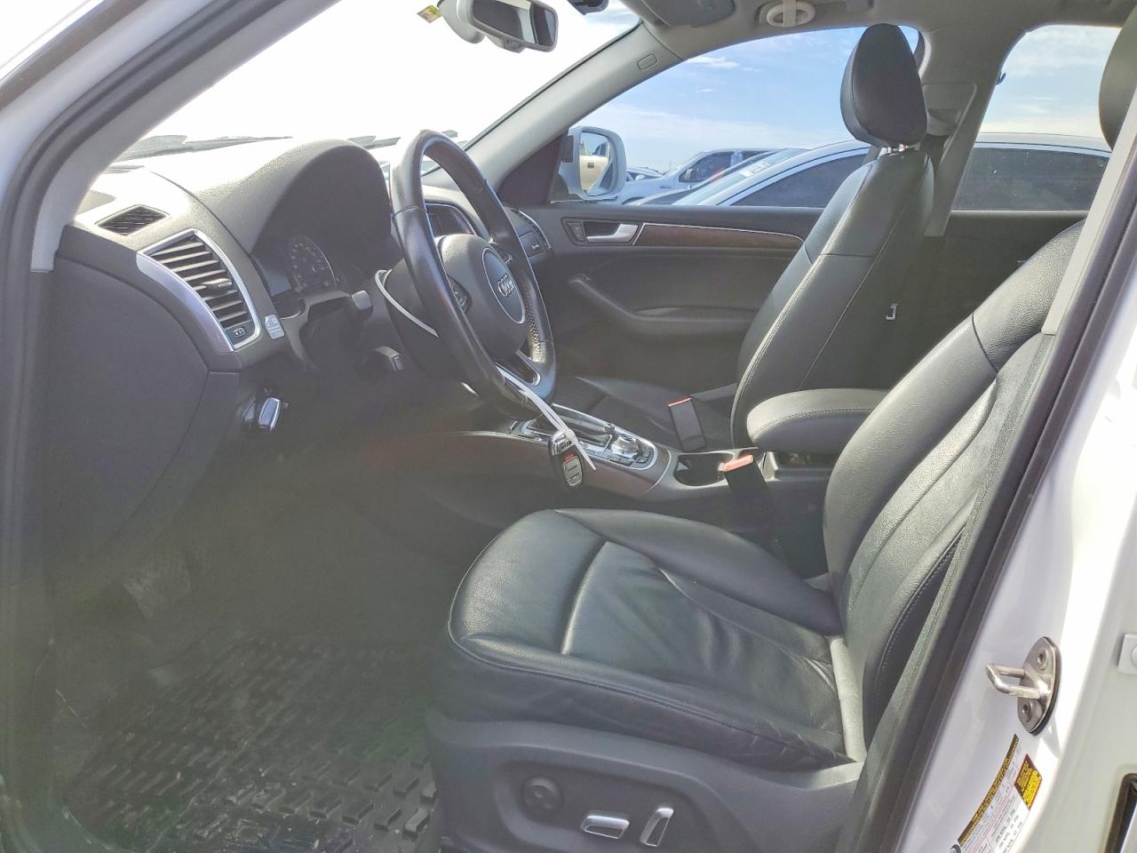 2015 AUDI Q5 photo 13