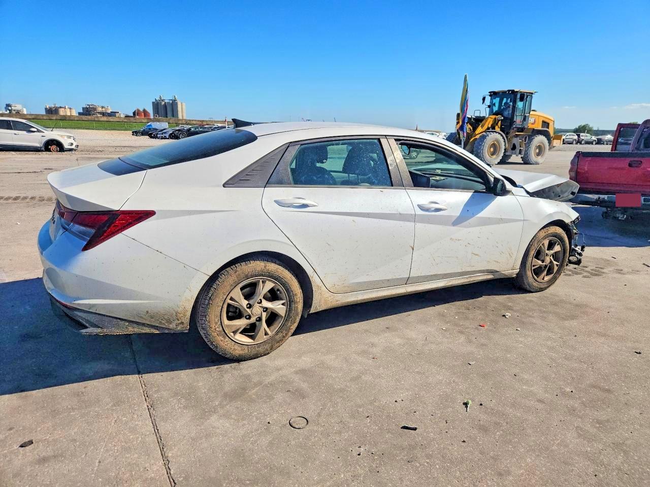 2021 HYUNDAI ELANTRA SE photo 3
