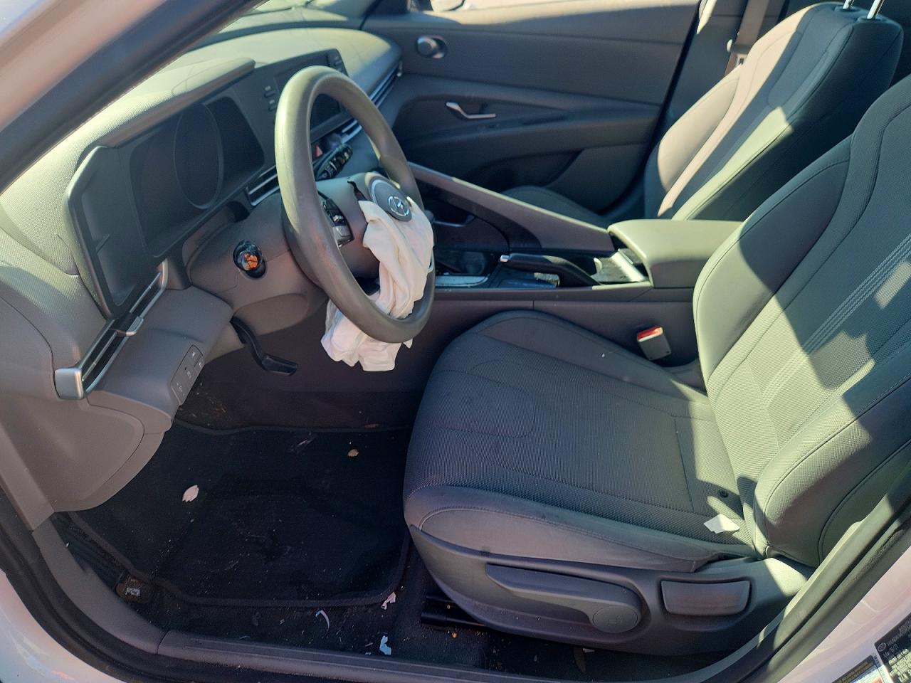 2021 HYUNDAI ELANTRA SE photo 7