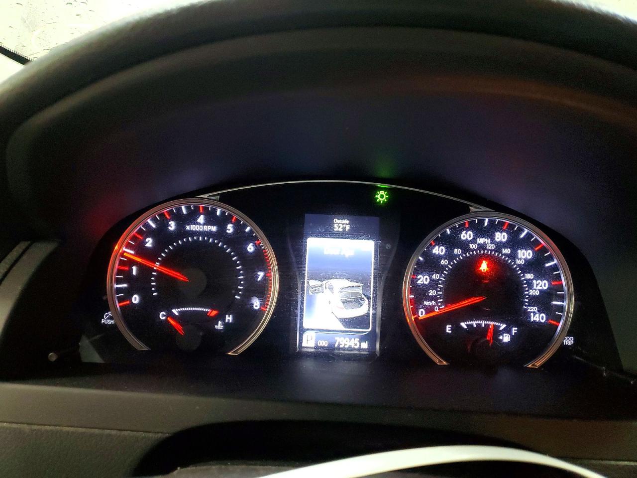 2015 TOYOTA CAMRY SE photo 25