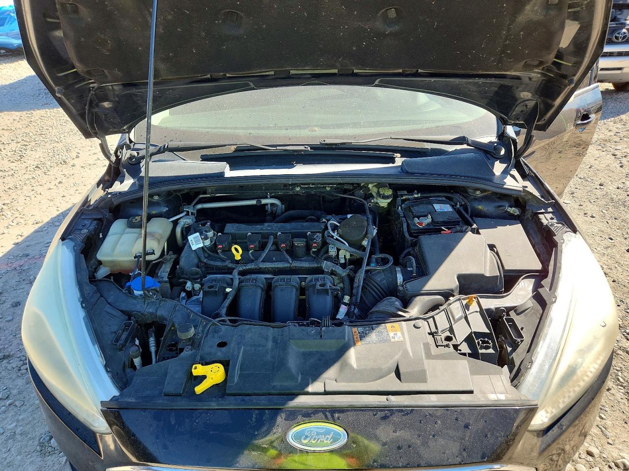 2015 FORD FOCUS SE photo 21
