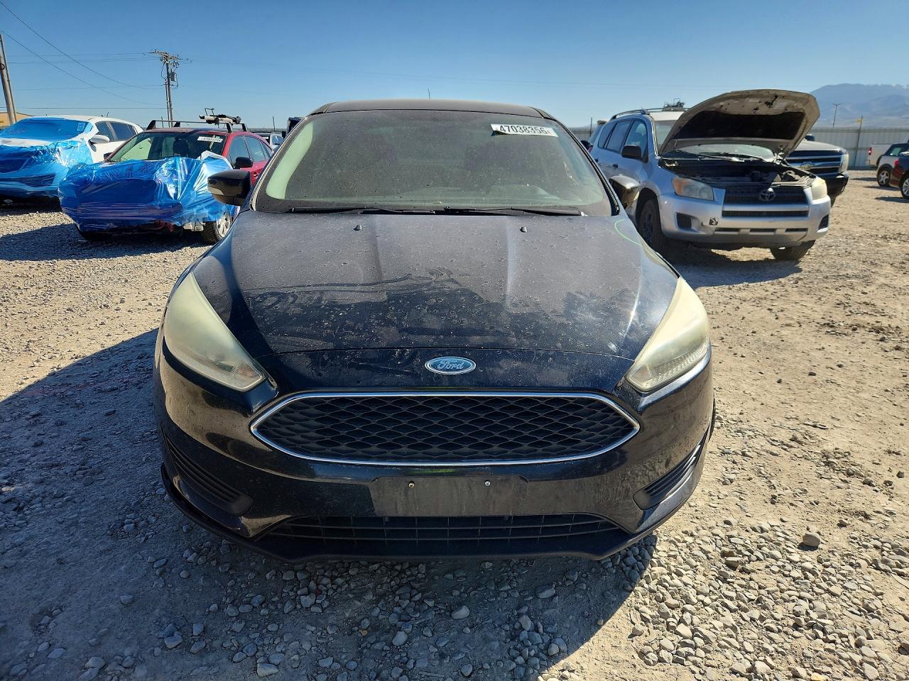 2015 FORD FOCUS SE photo 9