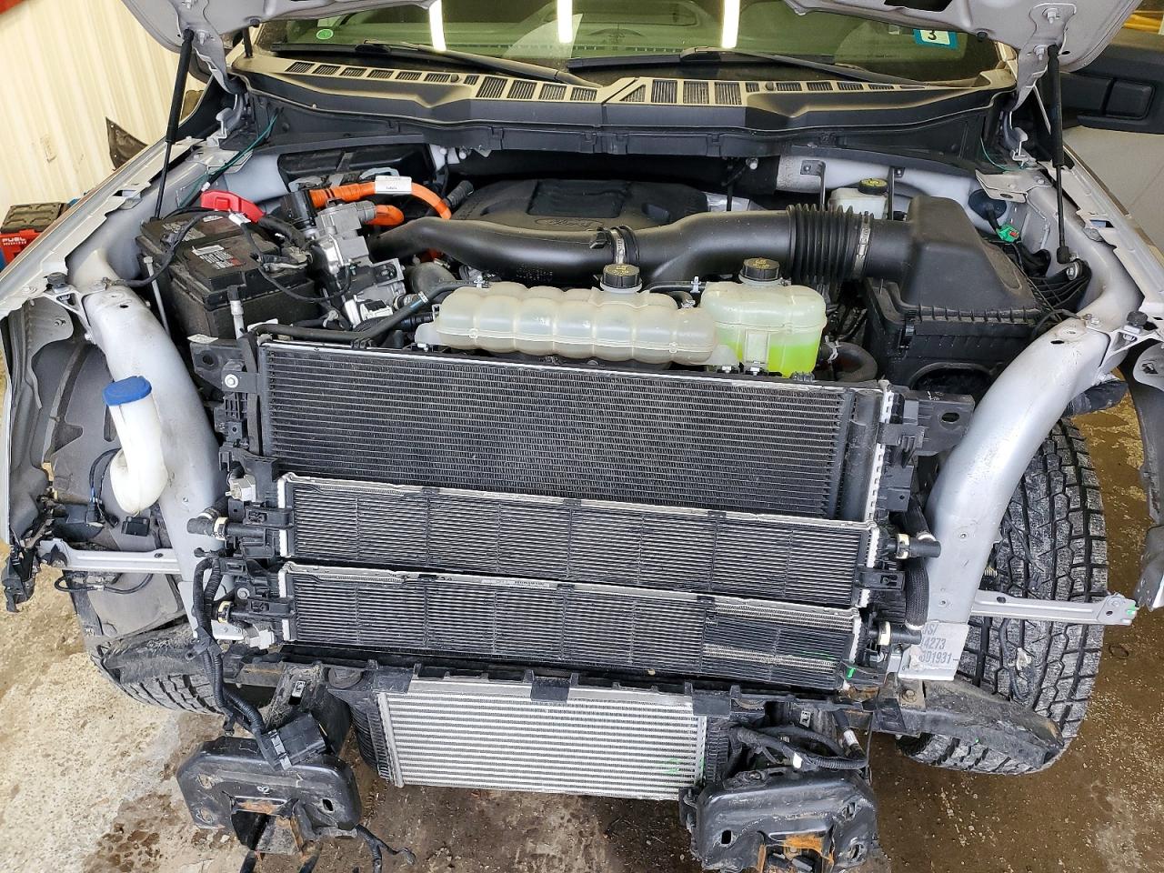 2021 FORD F150 SUPERCREW photo 31