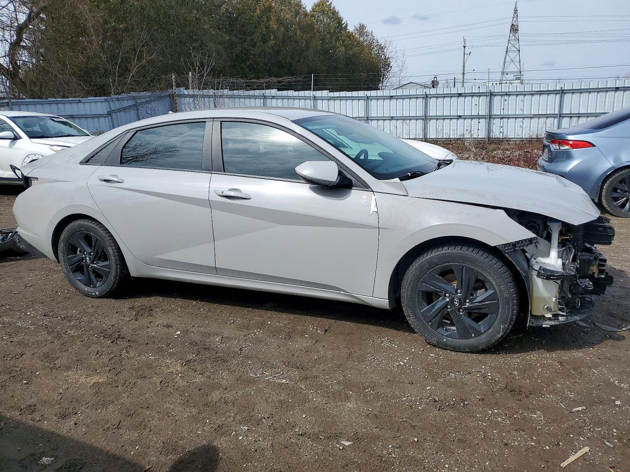 2023 HYUNDAI ELANTRA SEL photo 7