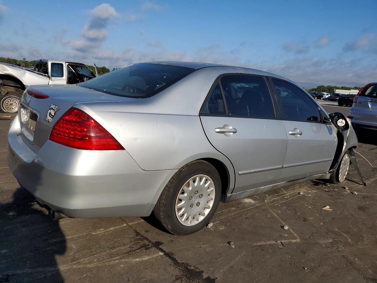 2007 HONDA ACCORD VALUE photo 3